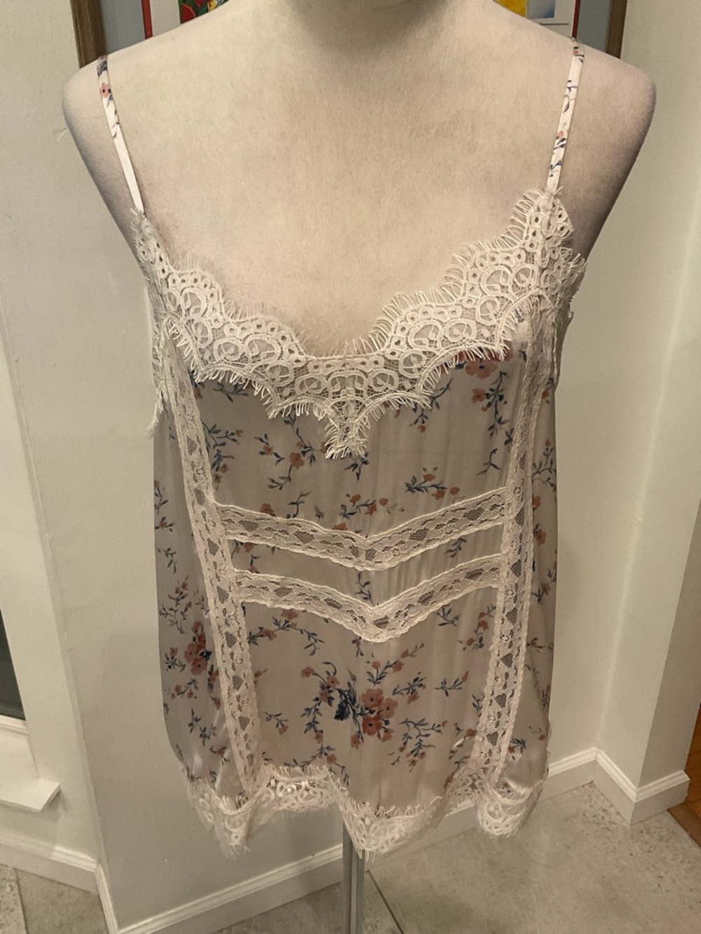 SILK Joie Cream Floral Lace-Trim Slip Tank